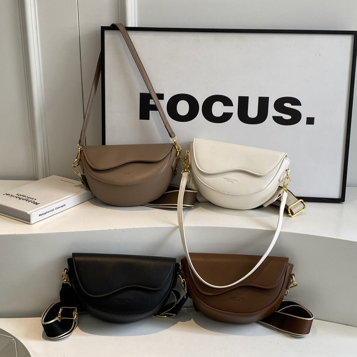 Fashion Shoulder Crossbody Saddle Bag